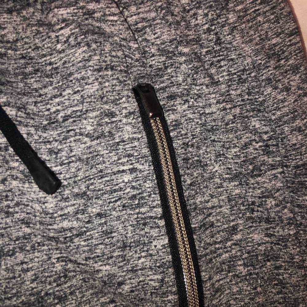 Athleta Gray and black jogger sweatpants size extra small